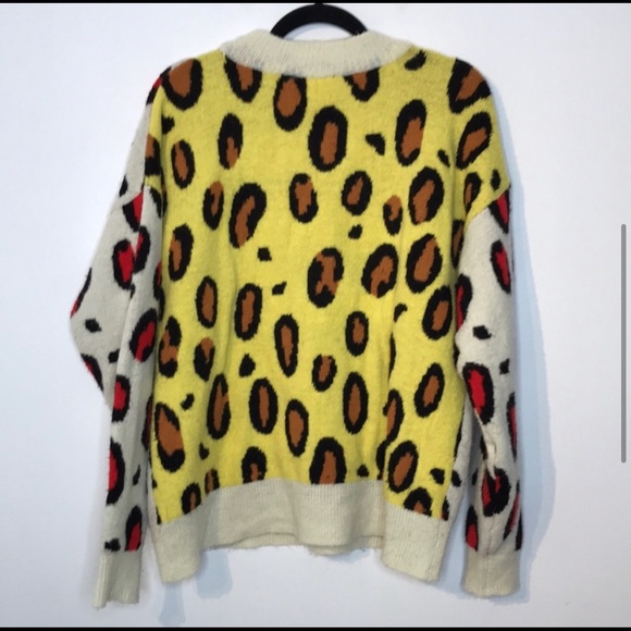 Femme by design leopard print colorblock sweater - Picture 4 of 8